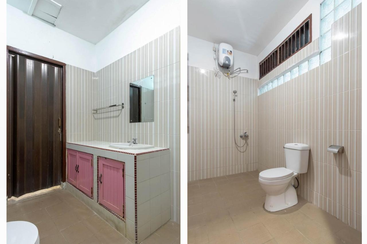 Oyo Living 2843 Raz House Syariah Hotel Medan Exterior foto